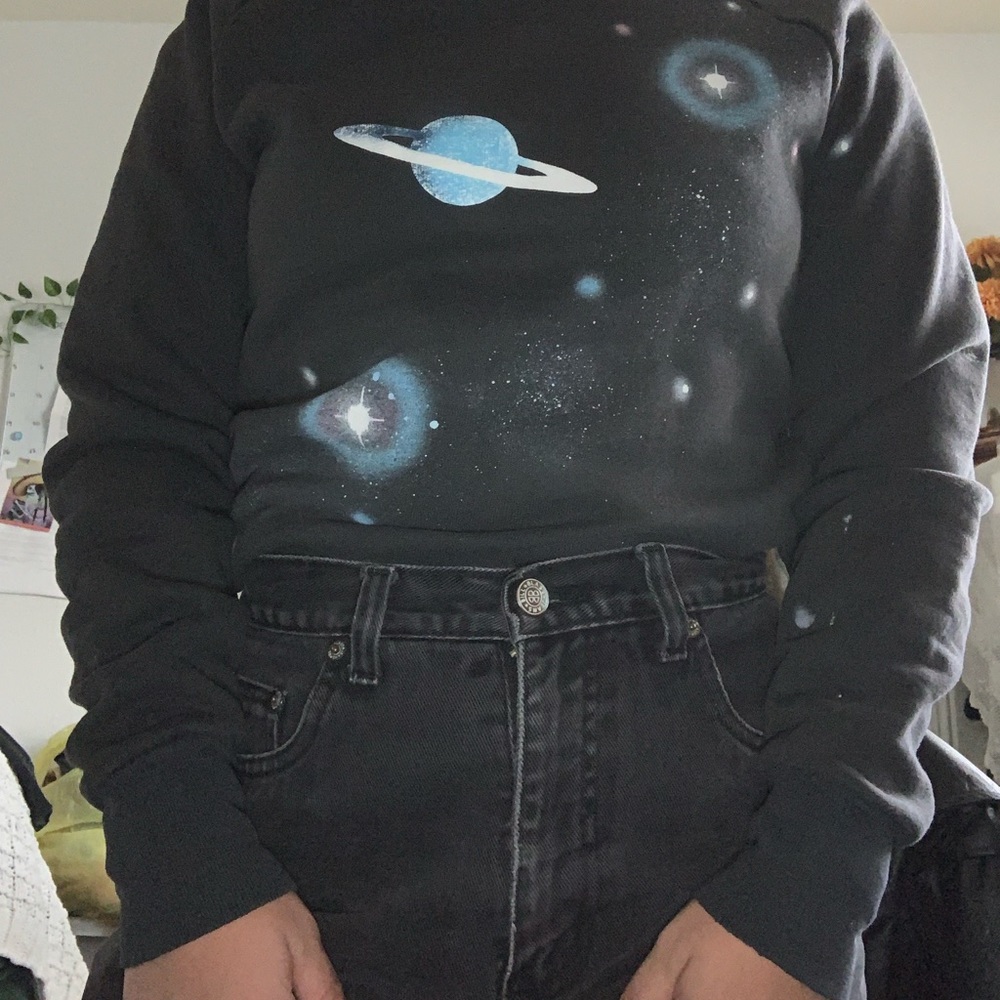 Vintage Galaxy Sweatshirt - Picture 3 of 5